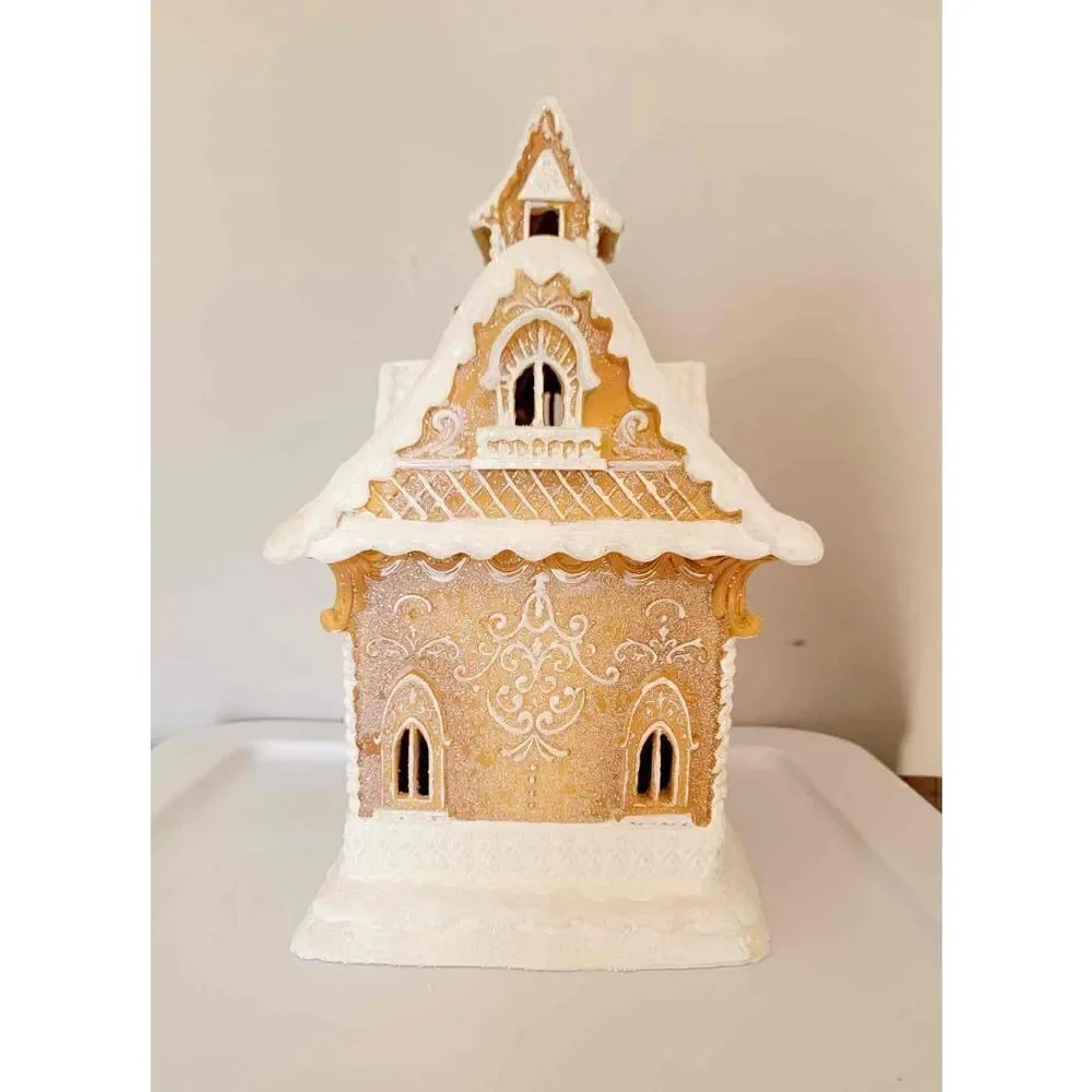 Christmas Gingerbread House 13